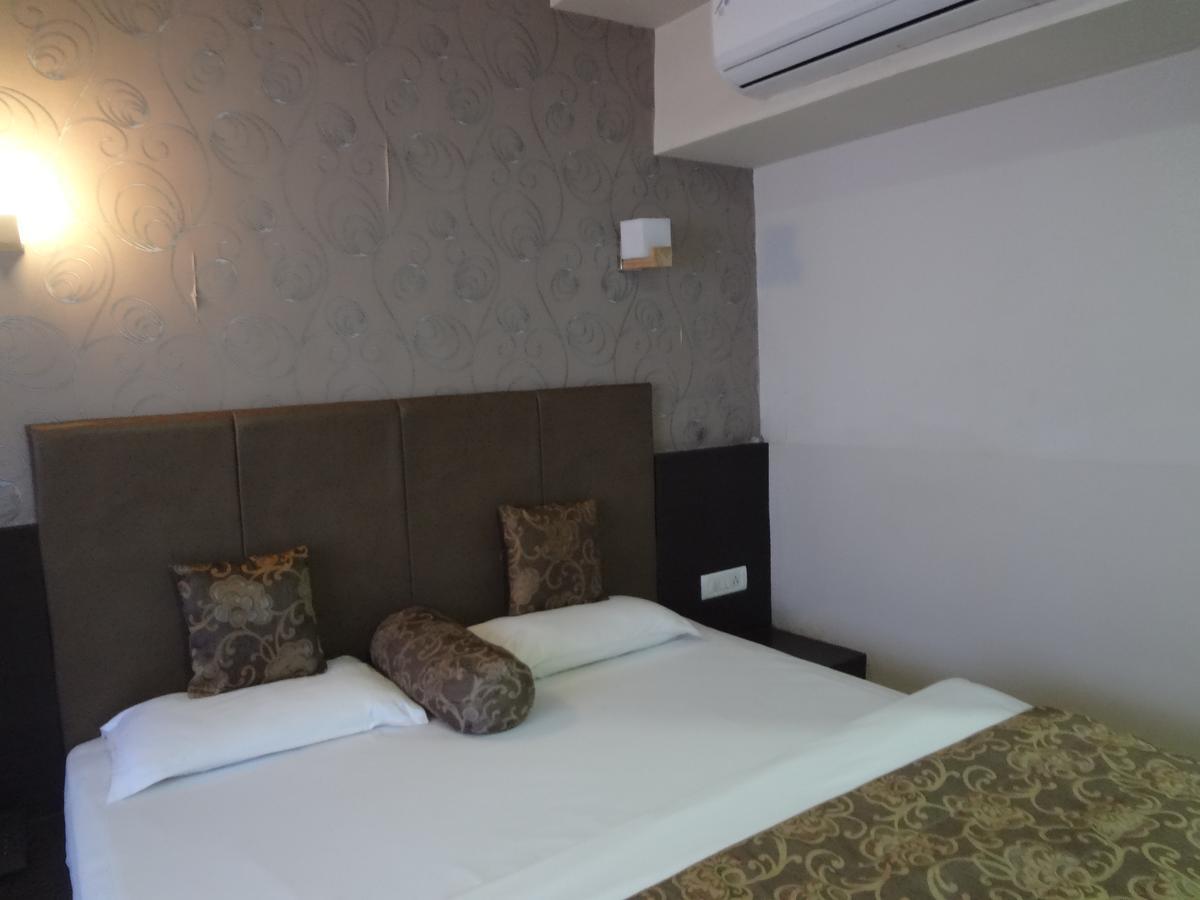 Hotel Savshanti Towers Βαντοντάρα Εξωτερικό φωτογραφία